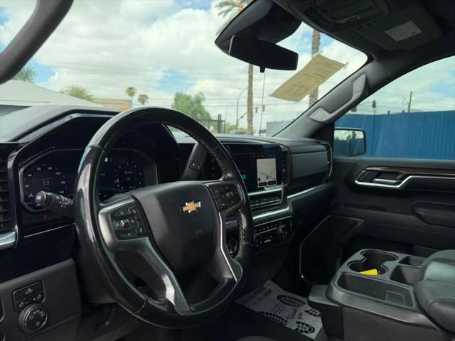 2023 Chevrolet Silverado 1500 2WD Crew Cab Short Bed LT