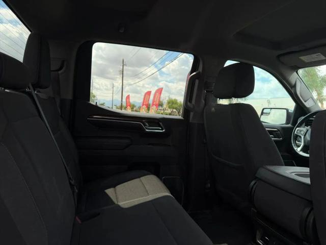 2023 Chevrolet Silverado 1500 2WD Crew Cab Short Bed LT