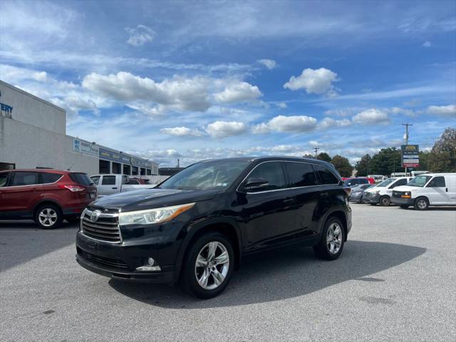 2015 Toyota Highlander Limited Platinum V6 for sale in West Chester, PA