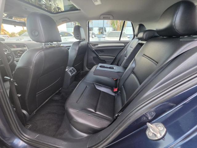 2017 Volkswagen Golf TSI Wolfsburg Edition 4-Door