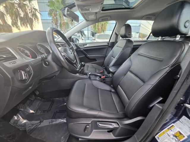 2017 Volkswagen Golf TSI Wolfsburg Edition 4-Door