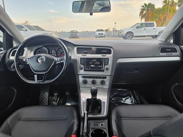2017 Volkswagen Golf TSI Wolfsburg Edition 4-Door