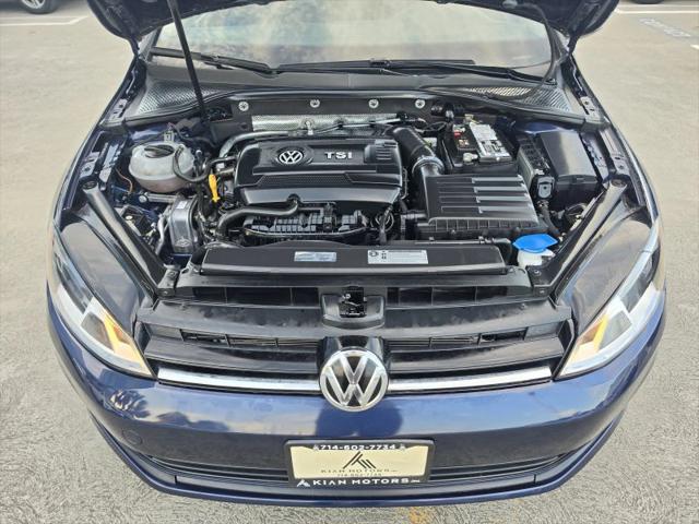 2017 Volkswagen Golf TSI Wolfsburg Edition 4-Door