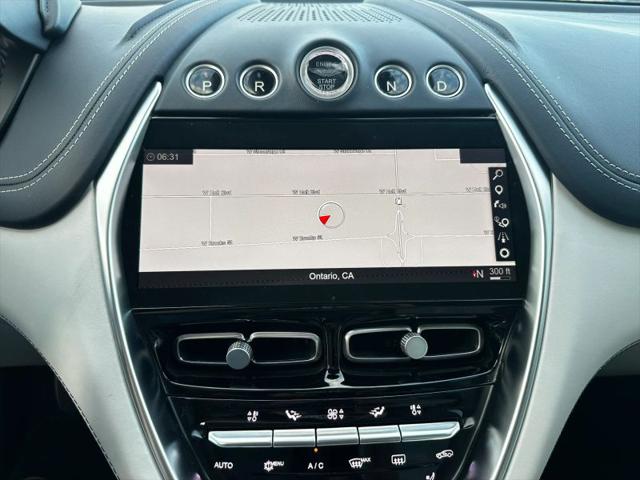 2021 Aston Martin DBX Base