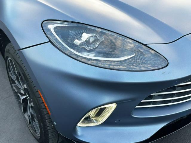 2021 Aston Martin DBX Base