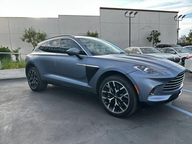 2021 Aston Martin DBX Base