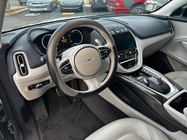 2021 Aston Martin DBX Base