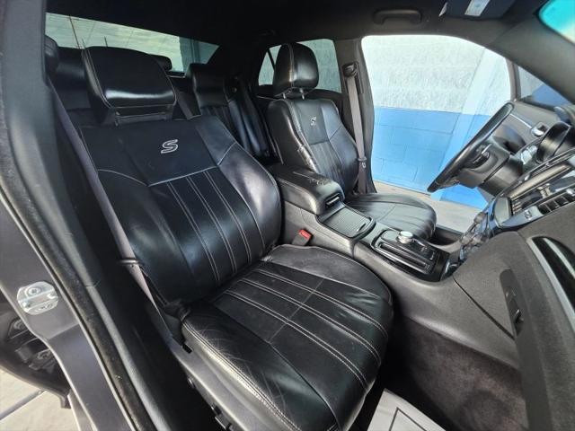 2017 Chrysler 300 300S