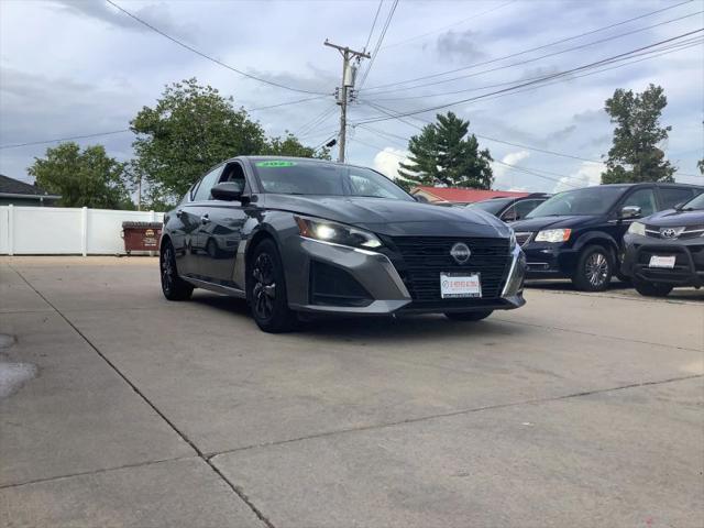 2023 Nissan Altima S FWD for sale in Washington, IL