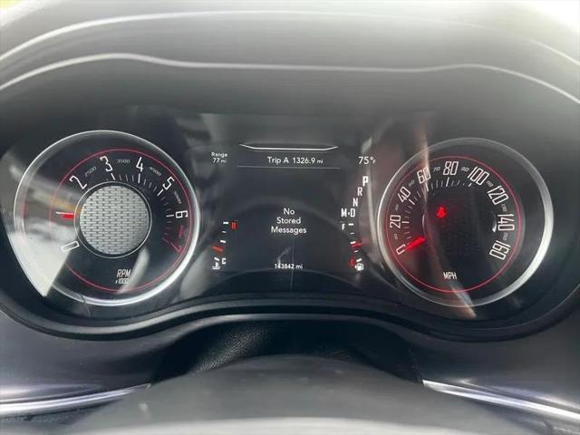 2016 Dodge Challenger SXT