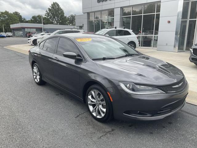 2015 Chrysler 200 S