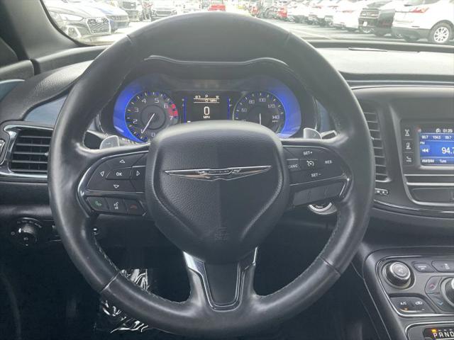 2015 Chrysler 200 S