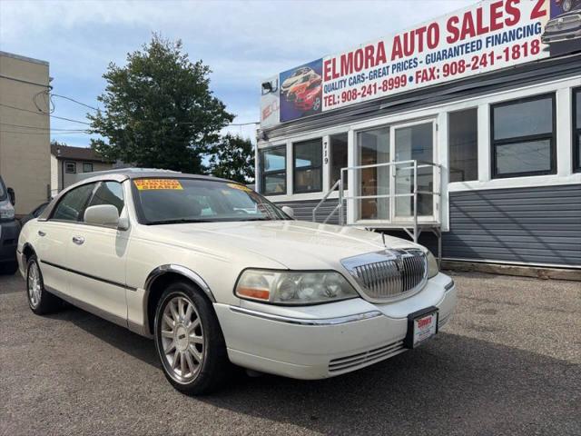 2007 Lincoln Town Car Signature for sale in Roselle, NJ