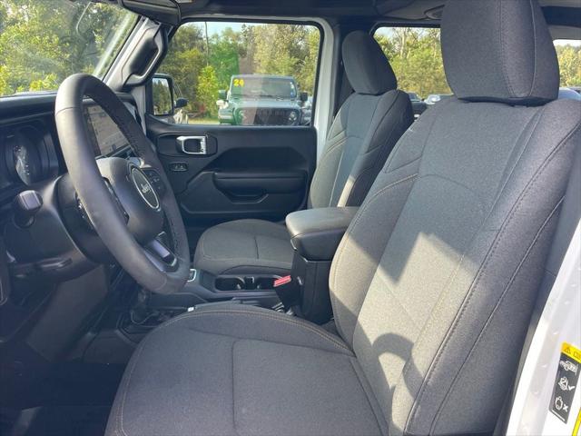 2025 Jeep Wrangler 4-Door Summit 4x4 2025 Jeep Wrangler 4-Door Summit 4x4
