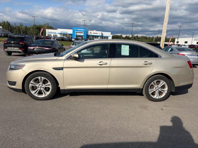 2017 Ford Taurus SEL