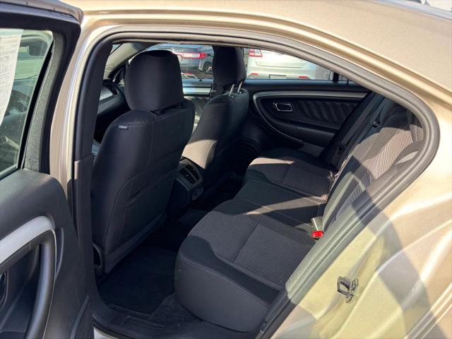 2017 Ford Taurus SEL