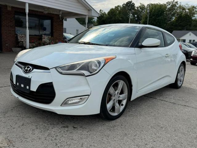 2014 Hyundai Veloster Base w/Black for sale in Winchester, KY