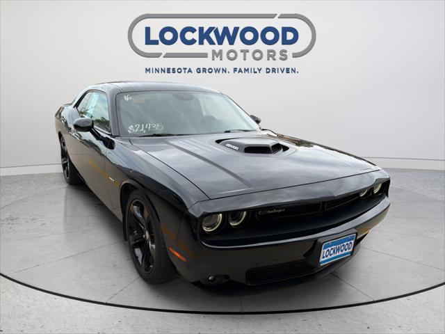 2016 Dodge Challenger R/T Shaker