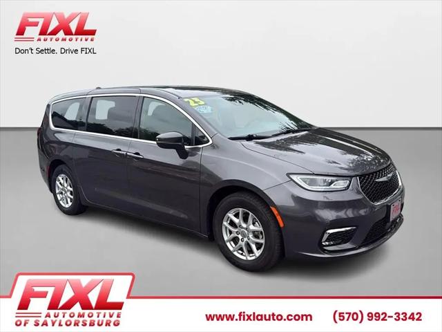 2023 Chrysler Pacifica Touring for sale in Stroudsburg, PA
