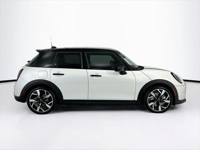 2027 MINI Cooper Hardtop Cooper S