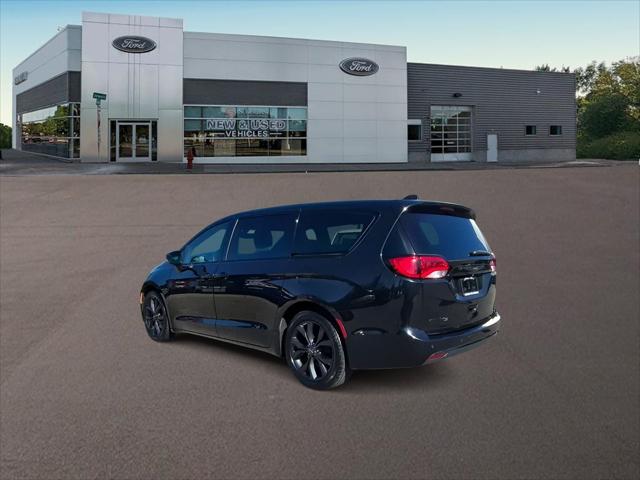 2019 Chrysler Pacifica Touring Plus