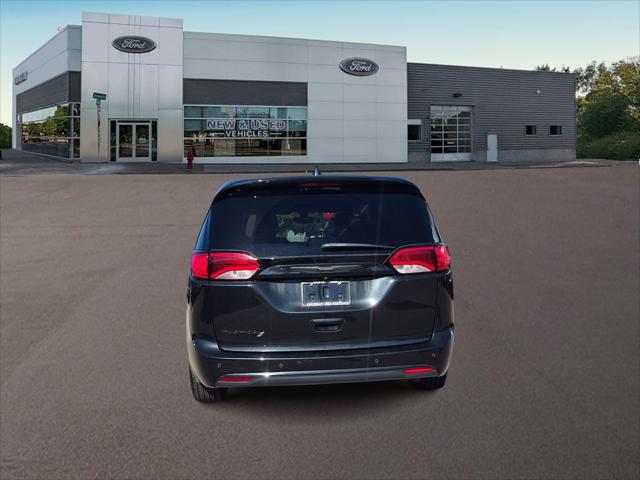 2019 Chrysler Pacifica Touring Plus