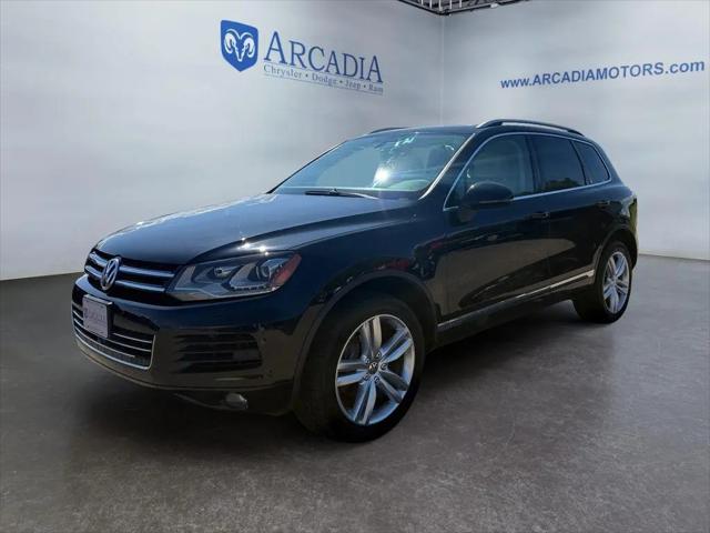 2014 Volkswagen Touareg 3.6L Executive for sale in Arcadia, WI