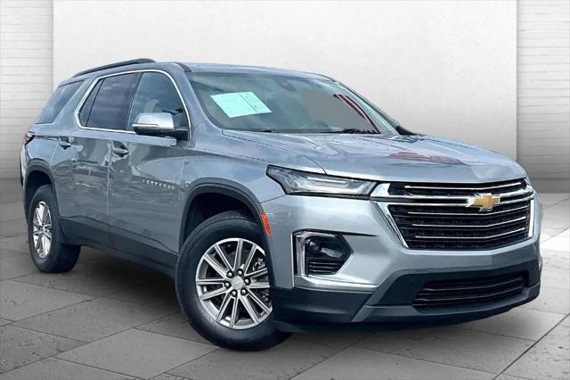 2023 Chevrolet Traverse FWD LT Cloth for sale in Kansas City, MO