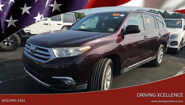 2011 Toyota Highlander SE V6 for sale in Jeffersonville, IN