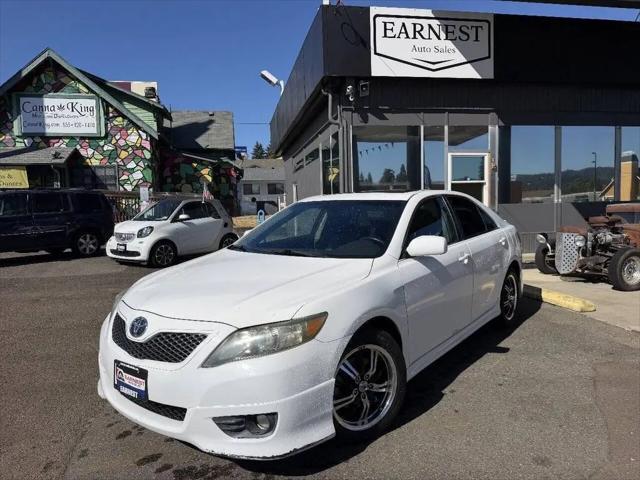 2011 Toyota Camry SE V6 for sale in Roseburg, OR