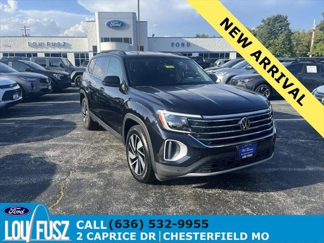 2025 Volkswagen Atlas 2.0T SE w/Technology for sale in Chesterfield, MO