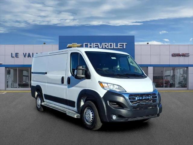 2025 Ram ProMaster 2500 Cargo Van Tradesman Low Roof 136 WB w/Pass Seat for sale in Benton Harbor, MI