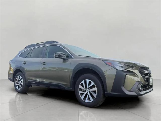 2025 Subaru Outback Premium for sale in Oshkosh, WI