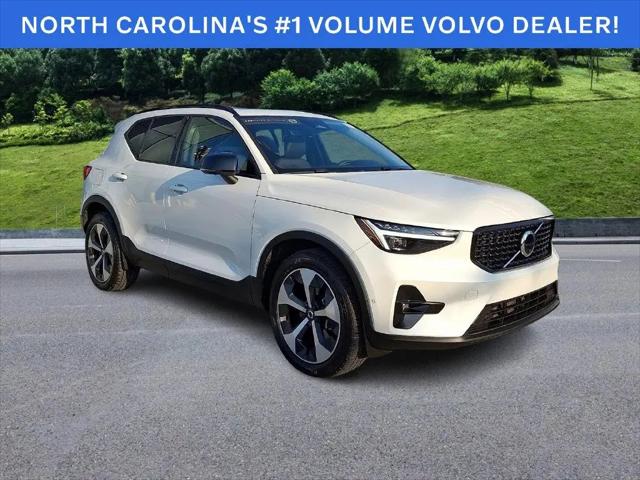 2026 Volvo XC40 Plus, B5 AWD Gas mild hybrid, Dark for sale in Charlotte, NC