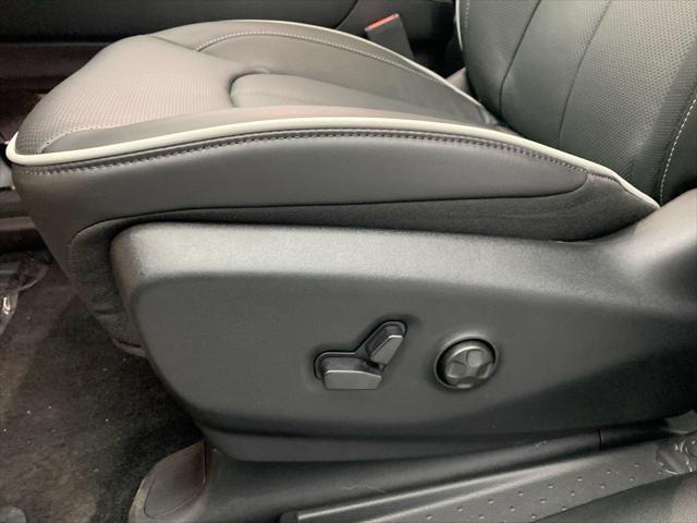 2027 Chrysler Pacifica Limited AWD