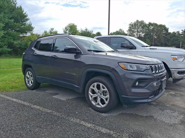 2024 Jeep Compass Latitude 4x4 2024 Jeep Compass Latitude 4x4