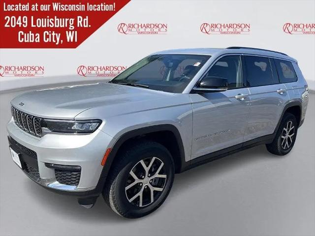 2023 Jeep Grand Cherokee L Limited 4x4 for sale in Dubuque, IA