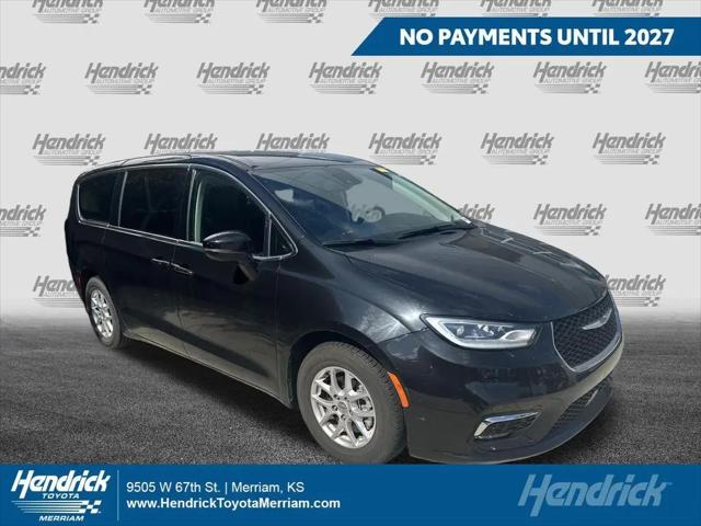 2023 Chrysler Pacifica Touring L for sale in Merriam, KS
