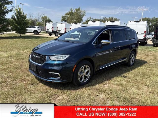 2022 Chrysler Pacifica Limited AWD for sale in North Pekin, IL