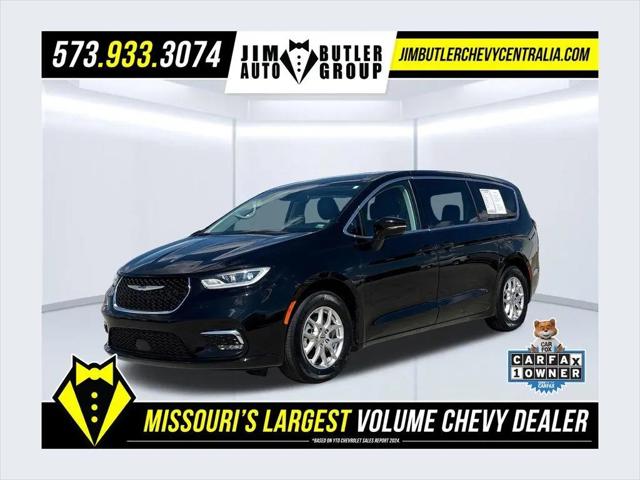 2024 Chrysler Pacifica Touring L for sale in Centralia, MO