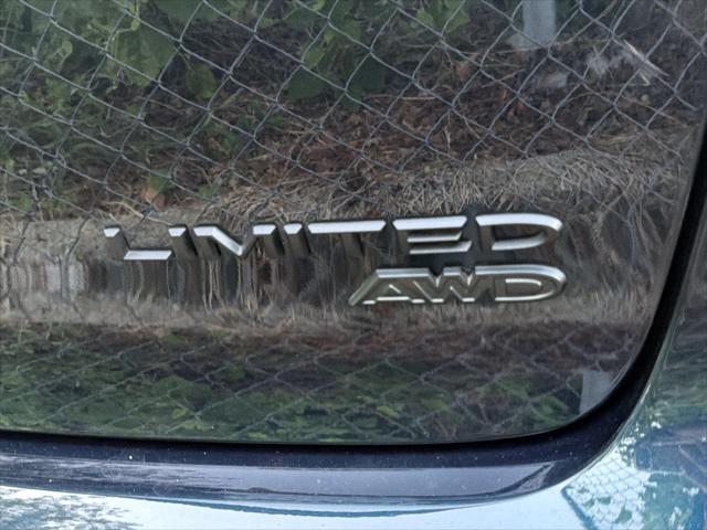 2025 Chrysler Pacifica Limited AWD