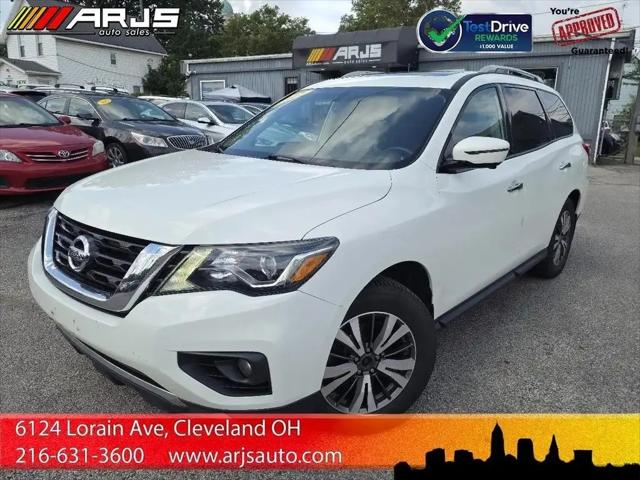 2017 Nissan Pathfinder SL for sale in Cleveland, OH