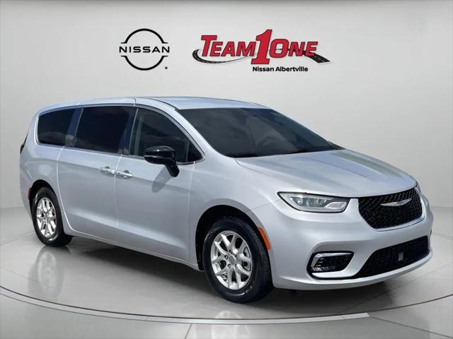 2024 Chrysler Pacifica Touring L for sale in Albertville, AL