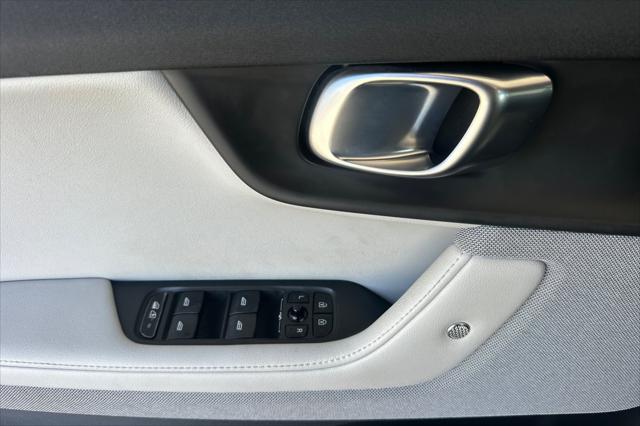2023 Polestar 2 Long Range Dual Motor Performance Plus