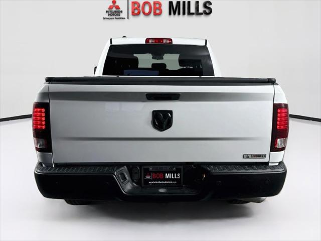 2022 Ram 1500 Classic Warlock Quad Cab 4x2 64 Box