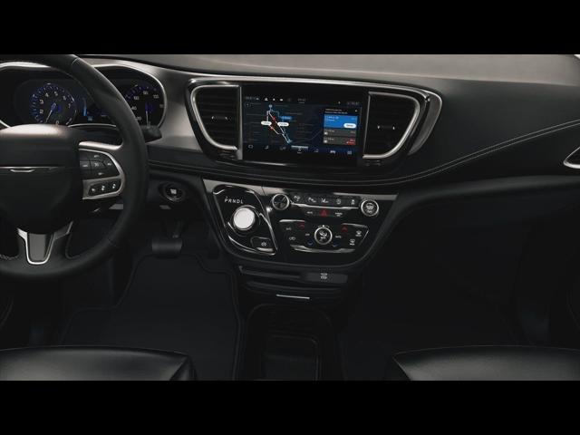 2027 Chrysler Pacifica Select AWD