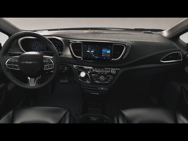 2027 Chrysler Pacifica Select AWD