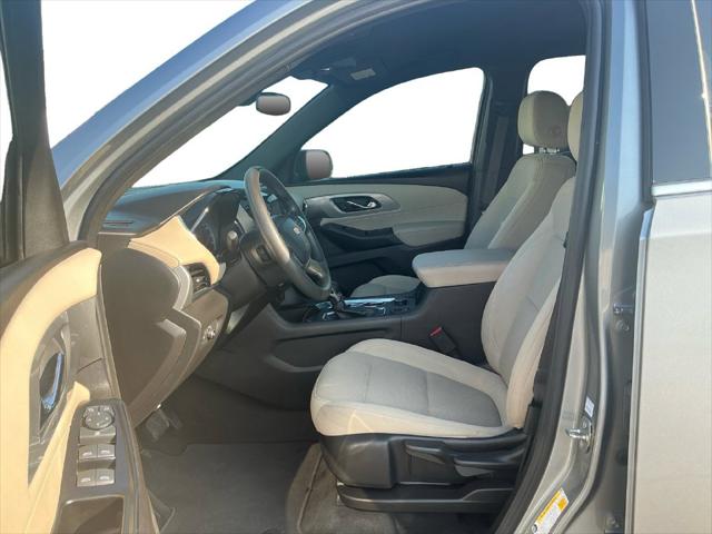 Used 2023 Chevrolet Traverse FWD LS For Sale in Muscle Shoals, AL