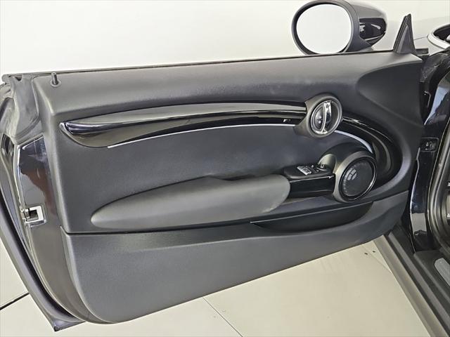 2024 MINI SE Hardtop Cooper