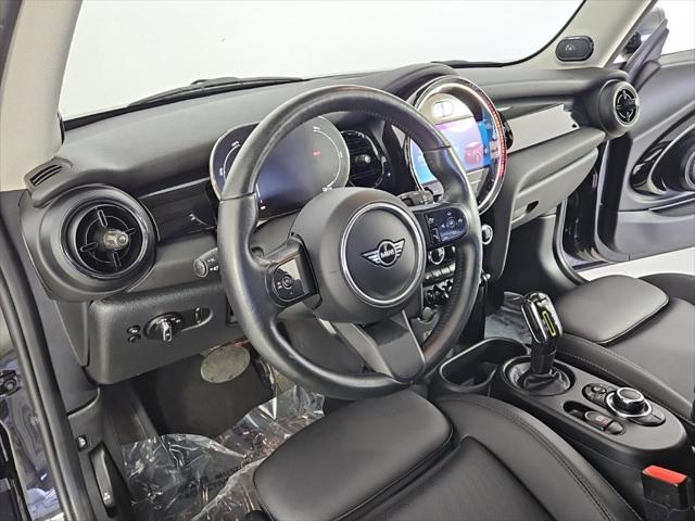 2024 MINI SE Hardtop Cooper